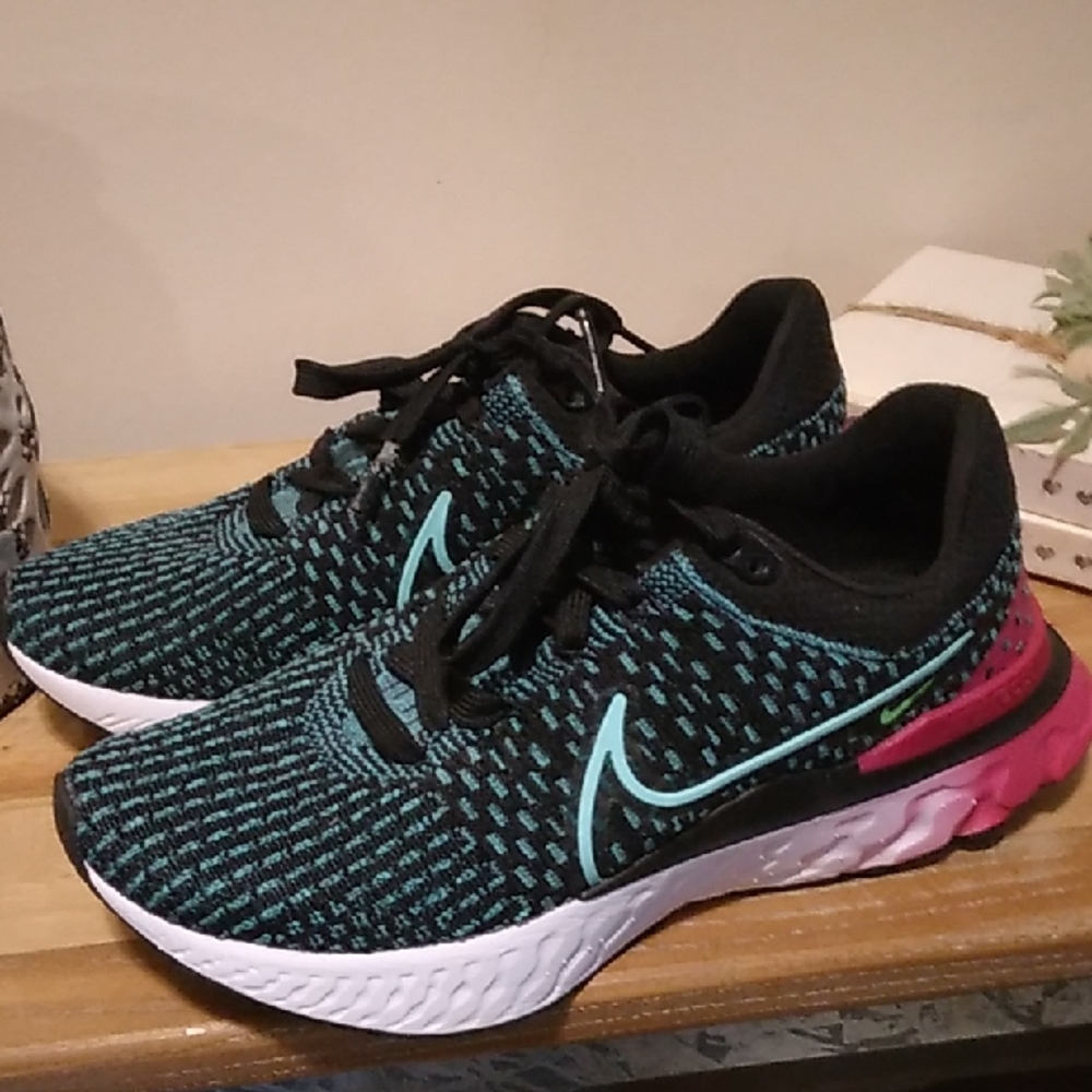 Women's Nike React Infinity Sneakers